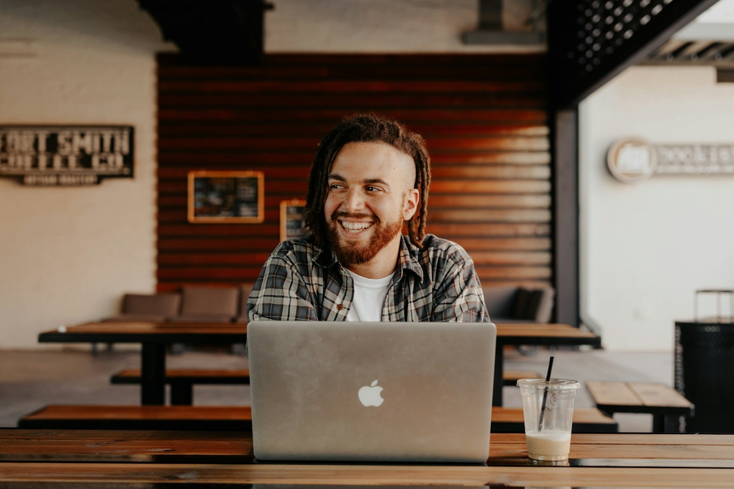 How to Land Your First High-Paying Remote Job Without Prior Experience